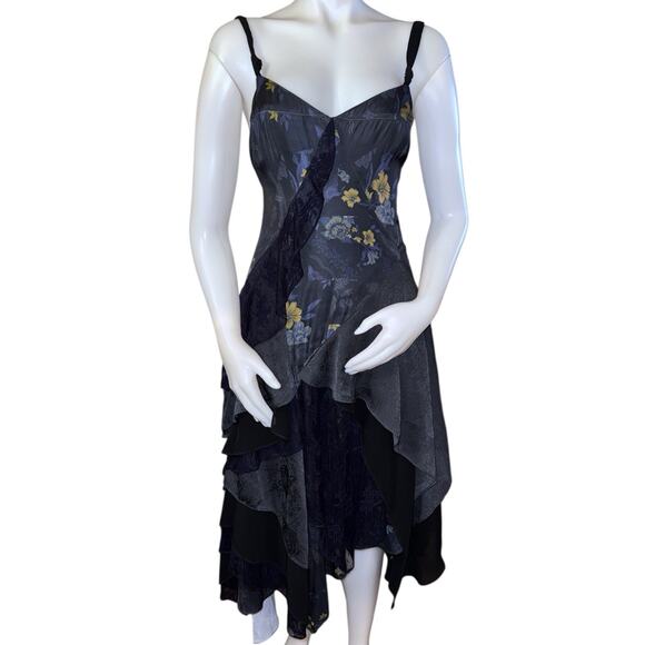 Free People Dresses & Skirts - Free People Laughlin Asymmetric Floral And Ruffled Lace Dress Size 2